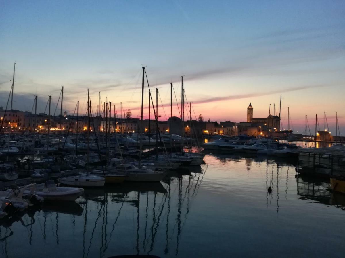 Ad Home Trani Esterno foto